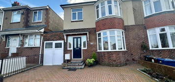 3 bedroom semi-detached house for sale