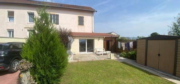 Superbe appartement terrasse et terrain