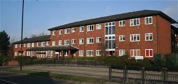 Flat to rent in St. Marys Way, Oldham OL1