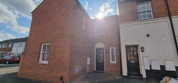 2 bedroom terraced house