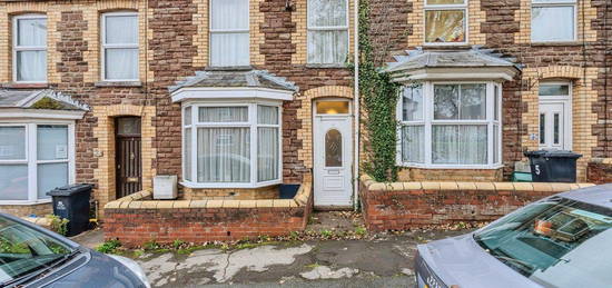 3 bed terraced house for sale