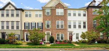 491 Flameflower Ter SE, Leesburg, VA 20175