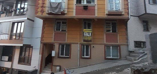 Eypsultan merkezde 2+1 75 m2 Kiralk daire 15.000.-TL.