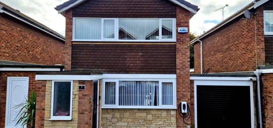 3 bedroom detached house for sale