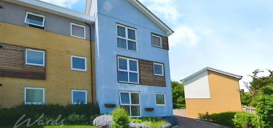 Flat to rent in Olympia Way, Whitstable CT5