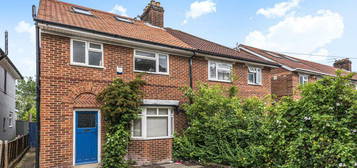 6 bedroom semi-detached house