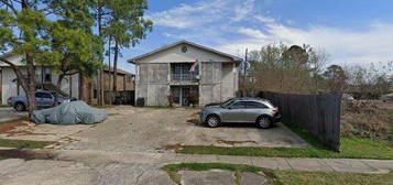 8225 Ned Ave, Baton Rouge, LA 70820