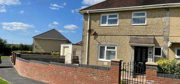 3 bedroom semi-detached house