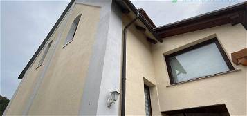 Zweifamilienhaus mit ca 210m² - Investitionsgelegenheit-reizvolle Rendite mit jährlichen NKM 10.279,00 Euro