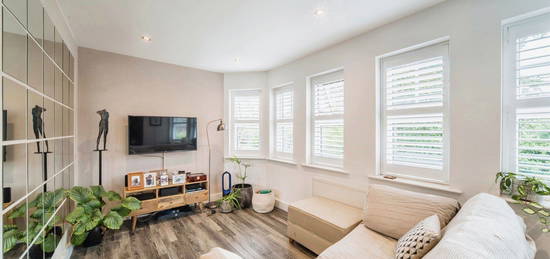 Flat for sale in Alexandra Road, Watford WD17