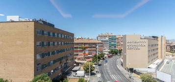 Piso de alquiler en Barrio de Zaidín