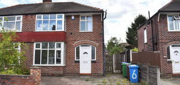 4 bed semi-detached house to rent