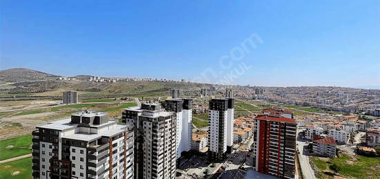 OVACIKTA 360m2 İKİ DAİRE ŞEKLİNDE TERASLI KİRALIK 6+2