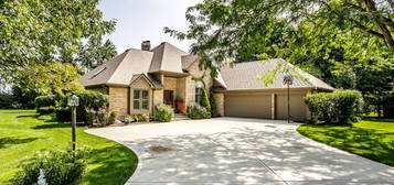 846 Pebble Brook Pl, Noblesville, IN 46062