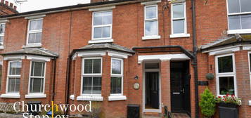 4 bedroom terraced house to rent