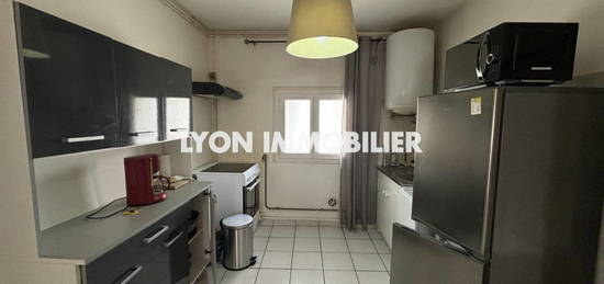 Appartement meublé  à louer, 3 pièces, 2 chambres, 36 m²