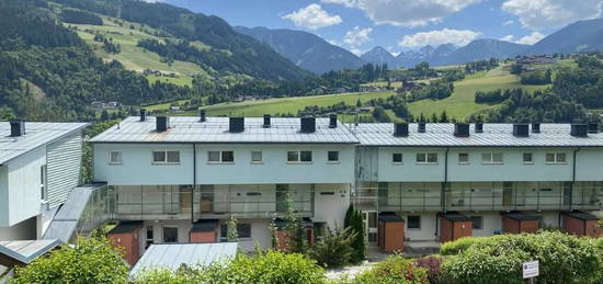 WELCOME HOME! 2 Etagen-Wohnung, mit 3 Schlafzimmern und Privatgarten in Schladming