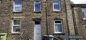 2 bedroom terraced house