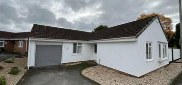 3 bedroom detached bungalow