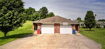 3107 N Fremont Ave, Springfield, MO 65803