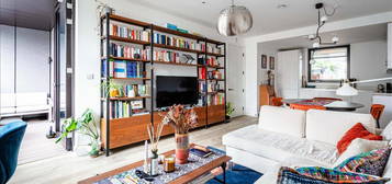 Flat for sale in Scawfell Street, Hoxton E2