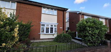 3 bed semi-detached house for sale