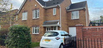 4 bedroom semi-detached house