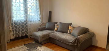 Apartament de inchiriat,etaj 2,zona Aleea Armatei