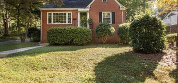 313 E Hillside Dr, Fuquay Varina, NC 27526