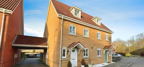 3 bedroom semi-detached house