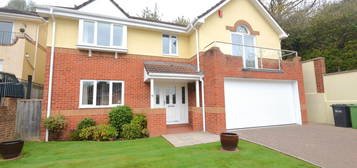 4 bed detached house for sale