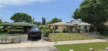 1436 NW 24th Ter, Fort Lauderdale, FL 33311