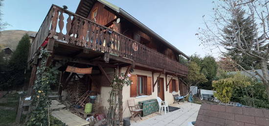 Chalet T4 80M2 plein sud