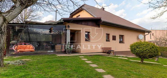 4 IZBOVÝ RODINNÝ DOM ŽILINA-TRNOVÉ, VÝMERA 926m2,...