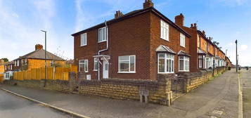 3 bed semi-detached house for sale