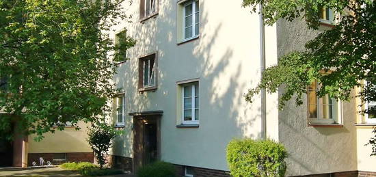 Ruhige Wohnlage in Gohlis!! 3-Rwhg. im san. Altbau mit Balkon & Tageslichtbad sucht Nachmieter