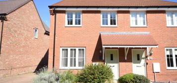 3 bed semi-detached house for sale