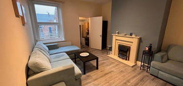 Flat to rent in Heaton, Newcastle Upon Tyne NE6