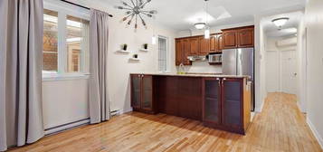 14041 Boul. Cavendish, #306, Montréal (Saint-Laurent), Quebec 