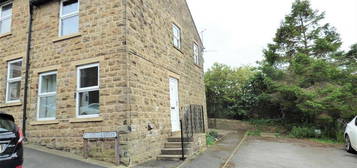 Town house to rent in Castle Street, Skipton BD23