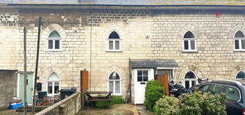 2 bed terraced house for sale