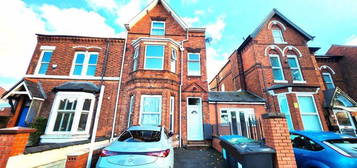 Flat to rent in Stanmore Road, Edgbaston, Birmingham B16