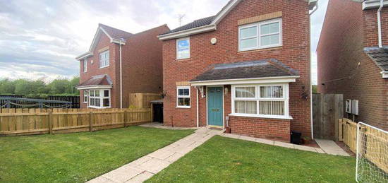 4 bed detached house for sale