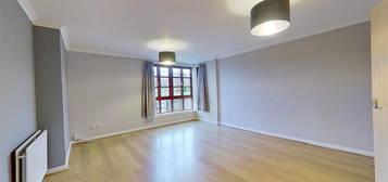 Flat to rent in Lanark Road, Edinburgh EH14