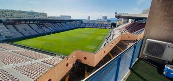 T2 meuble vue mer et stade Mayol rare