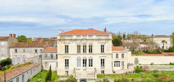 Chateau 12 pièces 400 m²