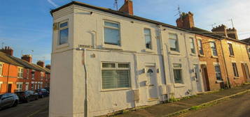 Flat for sale in Montague Street, Rushden NN10