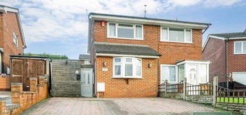 2 bedroom semi-detached house for sale