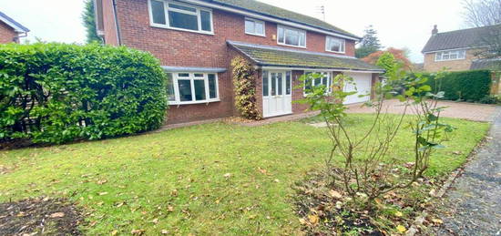 5 bedroom detached house for sale