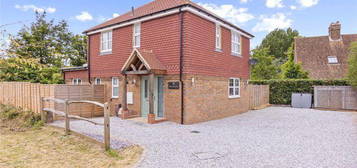 3 bedroom detached house to rent